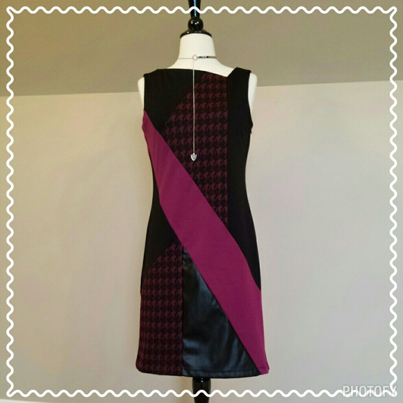 Dresses & Skirts - $6 SALE PRICE FIRM Color block dress