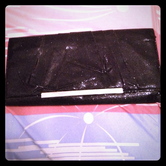 New York & Company clutch