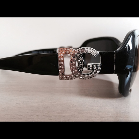 D&G sunglasses main image 2