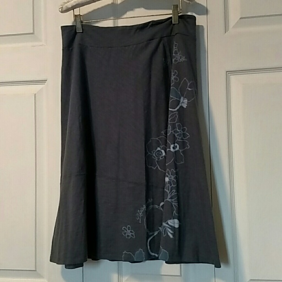 Gray skirt