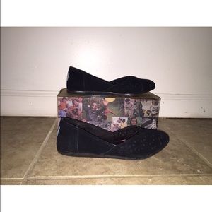 Toms size 6 Jutti Flat (Black Perforated Suede)