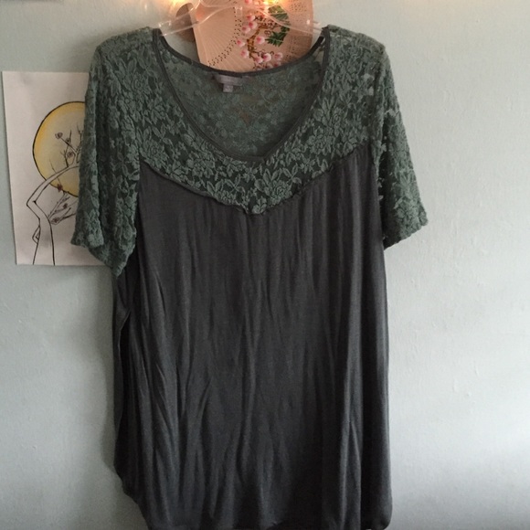 Lace top open sided flowy shirt