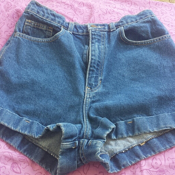 On hold for  @chinciab high Waisted shorts
