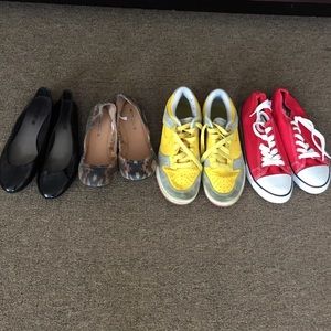 Flats. Tennis shoes. This is a size 7 SHOE BUNDLE!