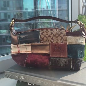 7/31 last chance: Coach patch baguette purse