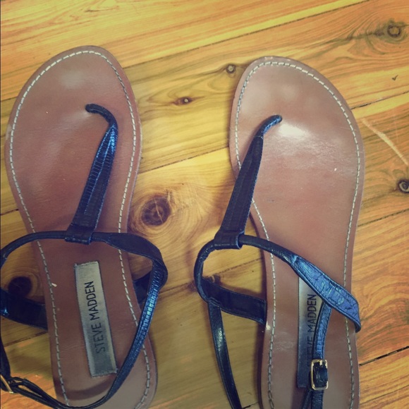 Used Steve Madden sandals