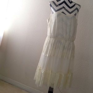 Cream lace dress nwot