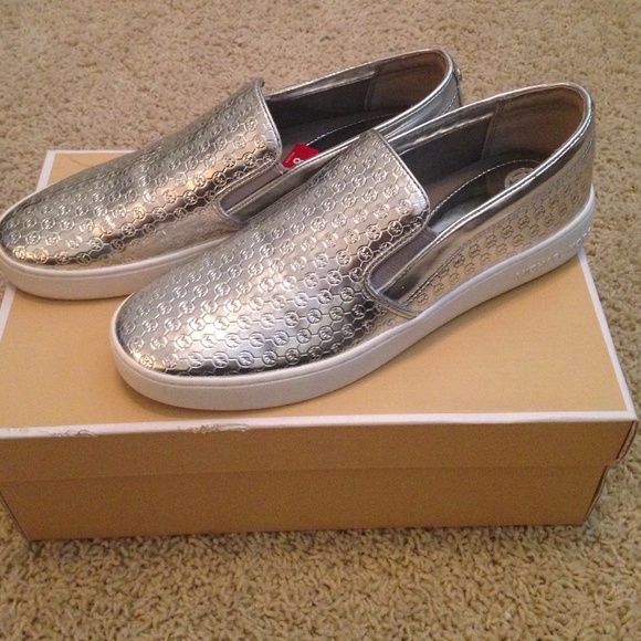 Michael Kors Shoes - ✨Authentic Silver Metallic Michael Kors slip-on✨