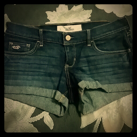 Hollister Jean shorts