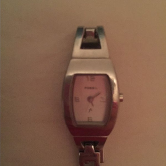 Fossil Watch - Picture 3 of 3