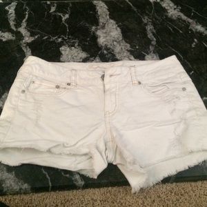 American Eagle White Shorts
