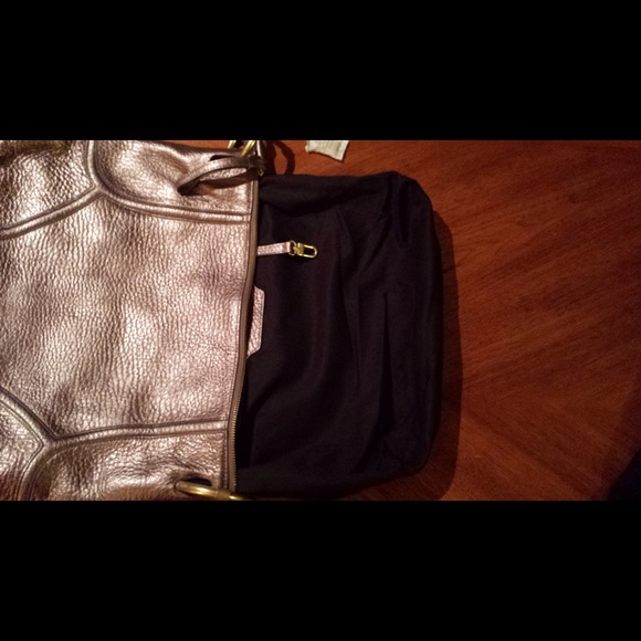 Kenneth Cole Handbag - Picture 3 of 4