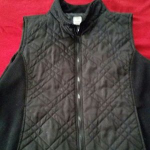 Izod black vest