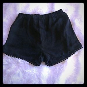 Brandy Melville black shorts