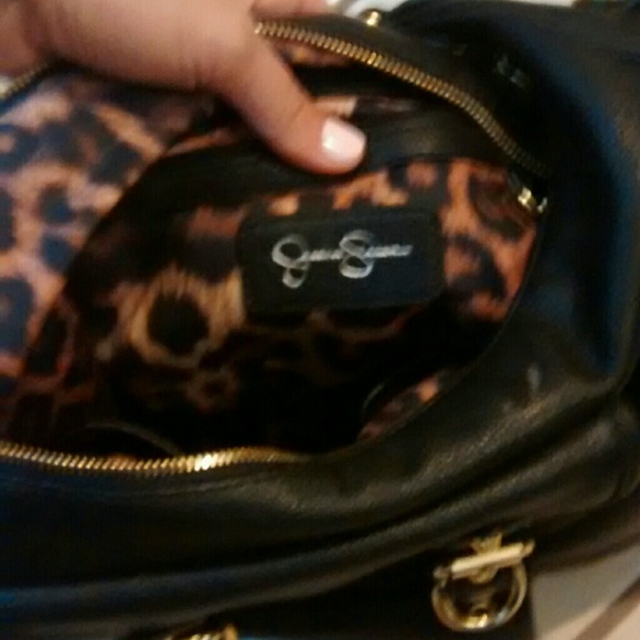 Purse - Picture 2 of 4