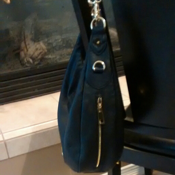 Purse - Picture 3 of 4