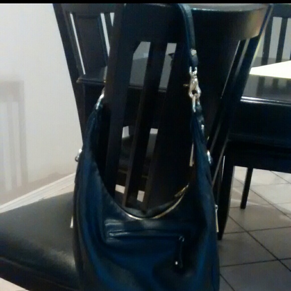 Purse - Picture 4 of 4