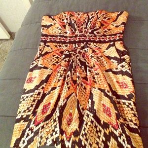 Beautiful night out kind of dress!