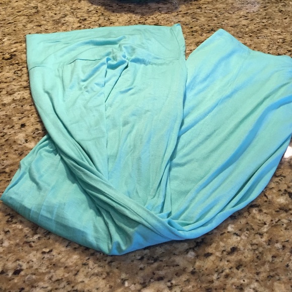 NWOT MINT MAXI LONG SKIRT - Picture 2 of 3
