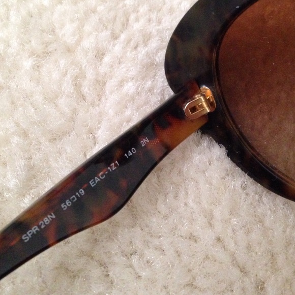 Sold - Picture 3 of 4