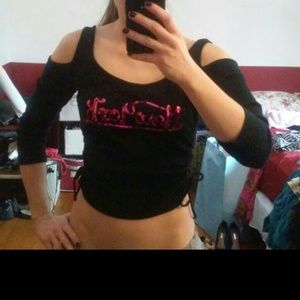 New york cut out sleeve