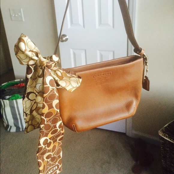 Authentic coach baguette