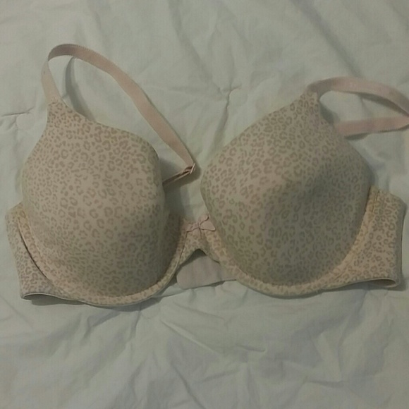 Victoria's Secret 38c bra