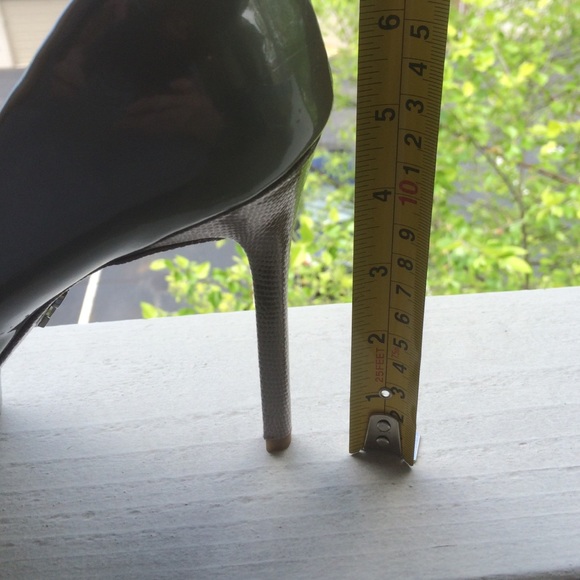 Silver/grey dress shoes - Picture 4 of 4