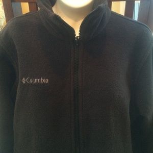 Black fleece Columbia jacket