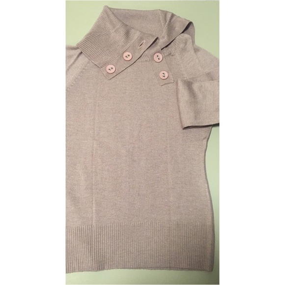 Sweater - Picture 2 of 4