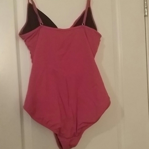 **Sold on Vinted * * - Picture 3 of 3