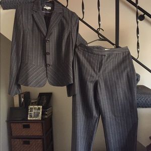 Amanda Smith Petite size 12 suit