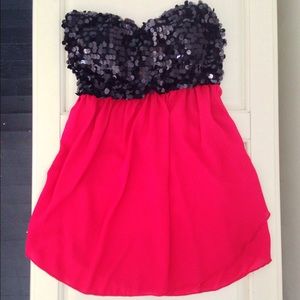 Black sequence strapless tunic