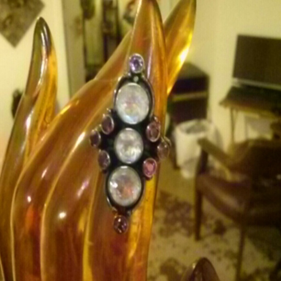 Lovely fancy ring:)