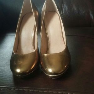 Gold heels