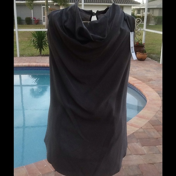 Elie Tahari cowl neck sleeveless blouse