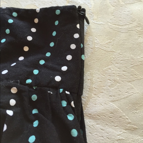 *FWP* Rampage Knee-Length Pleated Skirt - Picture 2 of 3