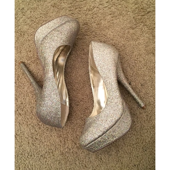 NWT Forever 21 Glittered Stilettos