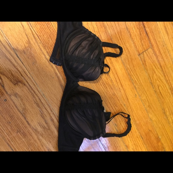 Accessories - Vs bra