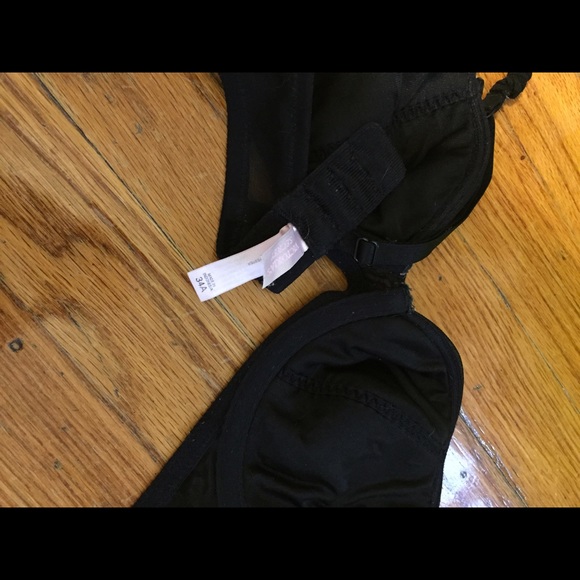 Vs bra - Picture 2 of 2