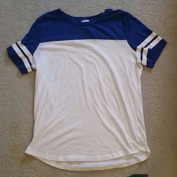 VS Blue White short sleeve