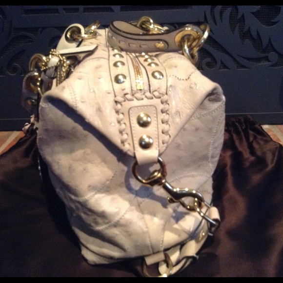 🎉Host Pick 7/27 🎉Coach Auth Ostrich Lthr Sabrina - Picture 3 of 4