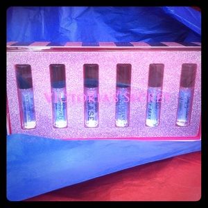 NEW VS 6 pc. Scent Sampler