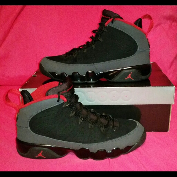 Nike Air Jordan 9 Retro Black Red Charcoal
