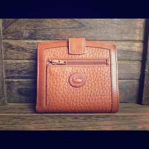 NWT Vintage Dooney & Burke leather wallet