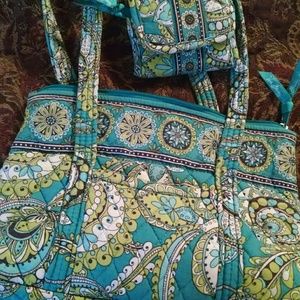 VERA BRADLEY PURSE & WALLET (MEDIUM)