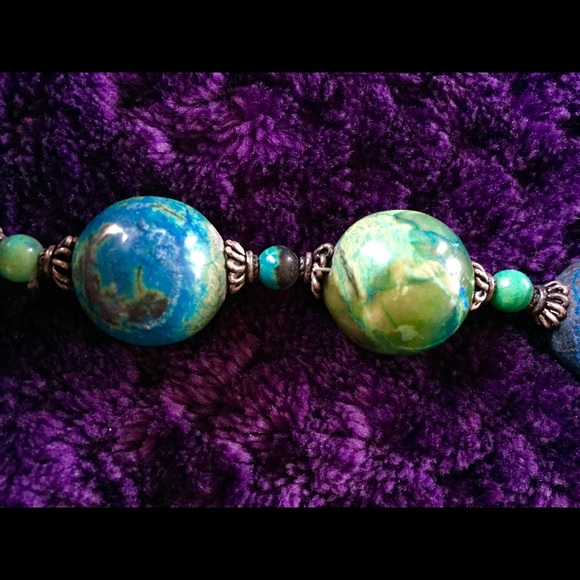 A high end, beaded necklace w/ beautiful colors. - Picture 2 of 3