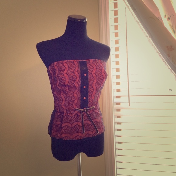 Corset style peplum top - Picture 1 of 4
