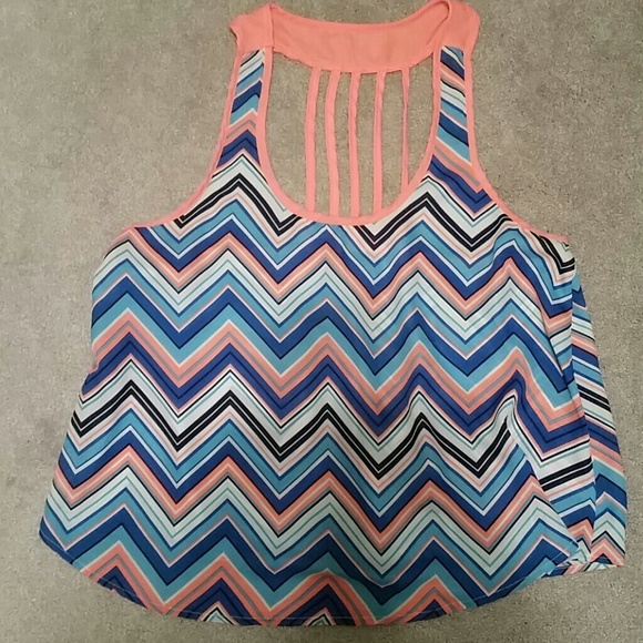 Rue21 Tops - NWOT Chevron Tank. Size M