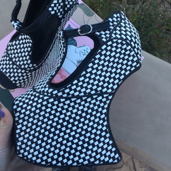 Jeffrey Campbell Urban Outfitters Night Walk Heel - Picture 3 of 4